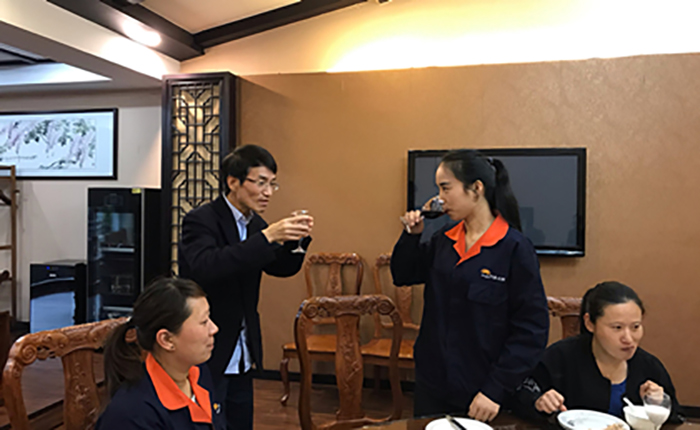 2019年第一季度优异员工表扬、奖励、宴请会-合乐HL8