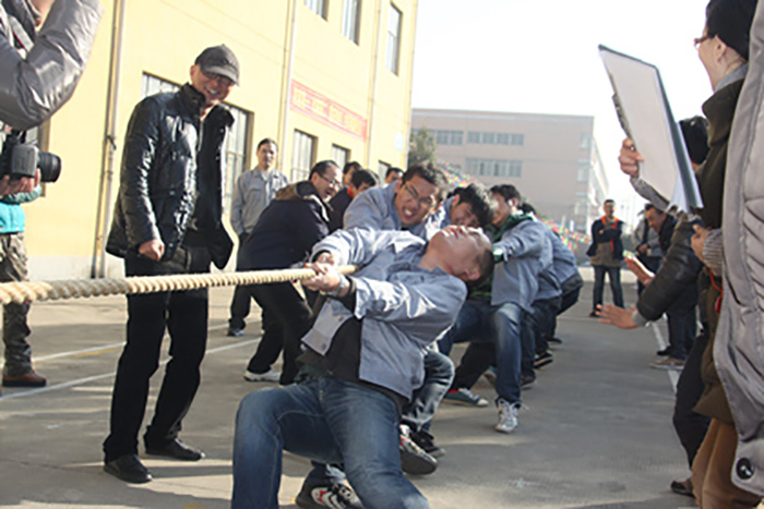 集团举行2012年度辞旧迎新年终聚会-合乐HL8