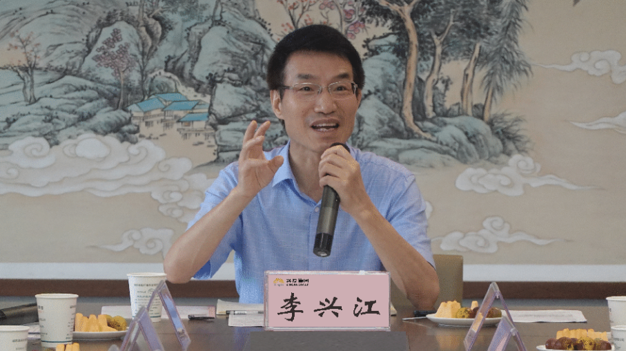 锚定目的 与优异共行 | 集团举行第二季度优异职员表扬宴请会-合乐HL8